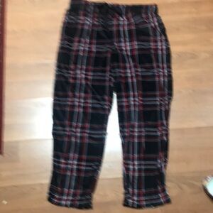 Nice size large pajama bottoms. Designer is George